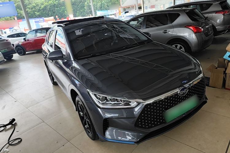 Used BYD e2 2021 Luxury Model Front Right 45 Deg
