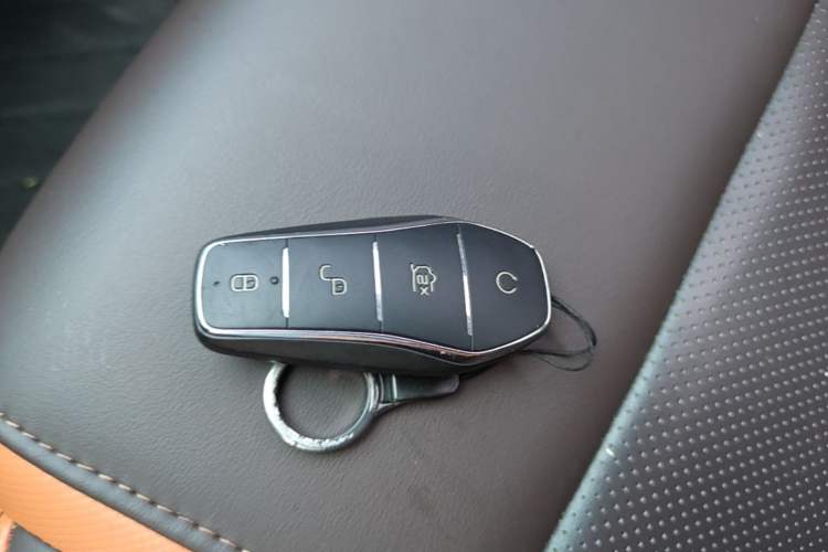 Used BYD e2 2021 Luxury Model Interior 1