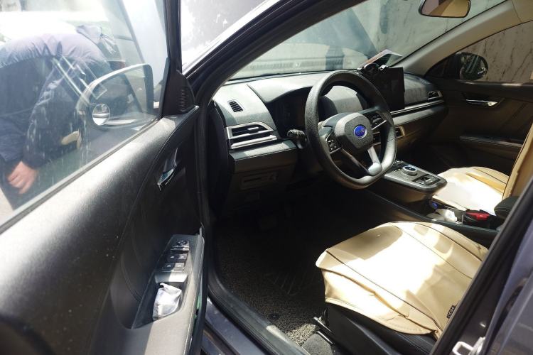 Used BYD e2 2021 Comfort Model Interior 3