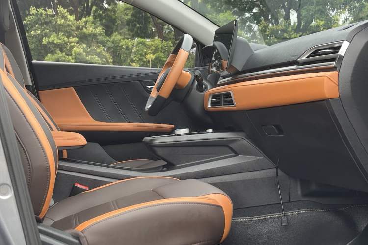 Used BYD e2 2021 Luxury Model Interior 5