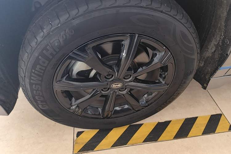 Used BYD e2 2021 Comfort Model Left Front Wheel Hub