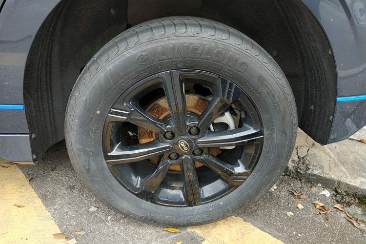 Used BYD e2 2021 Luxury Model Left Rear Wheel Hub