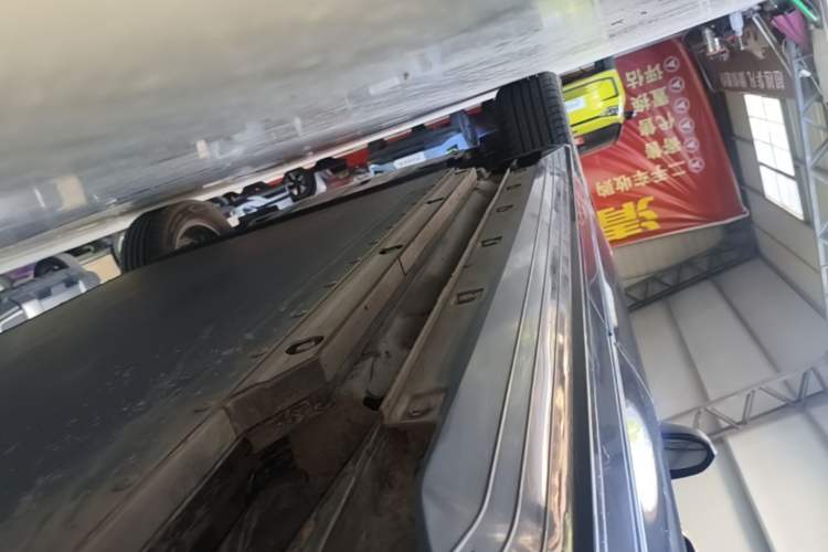 Used BYD e2 2021 Luxury Model Left Side Sill