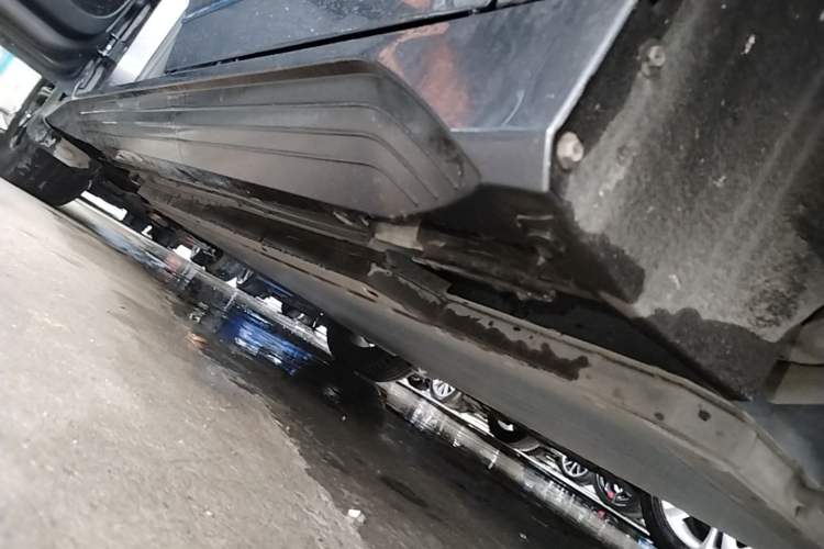 Used BYD e2 2021 Luxury Model Left Side Sill