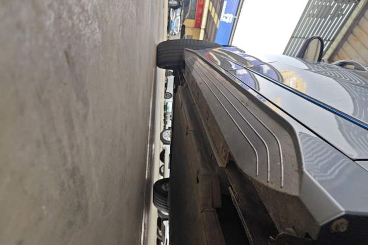 Used BYD e2 2021 Luxury Model Left Side Sill