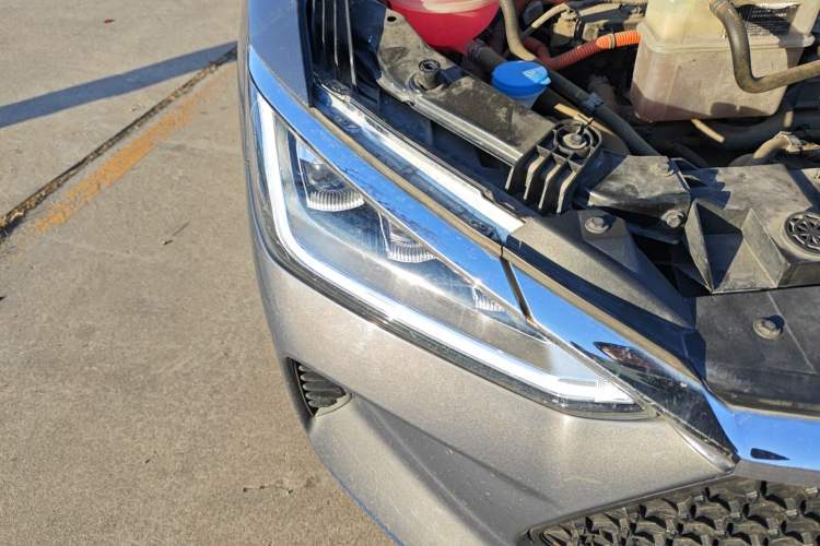 Used BYD e2 2021 Luxury Model Right Front Headlight
