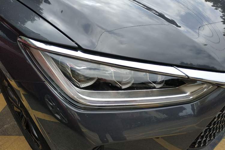 Used BYD e2 2021 Luxury Model Right Front Headlight