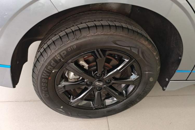 Used BYD e2 2021 Luxury Model Right Rear Wheel Hub