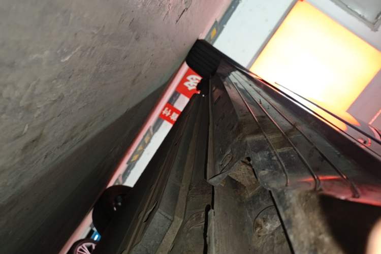 Used BYD e2 2021 Luxury Model Right Side Sill