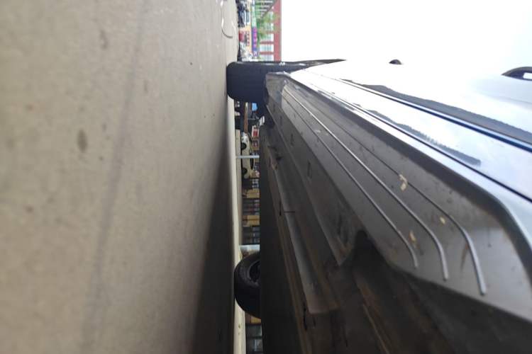 Used BYD e2 2021 Luxury Model Right Side Sill