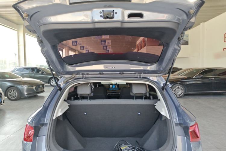 Used BYD e2 2021 Comfort Model Trunk