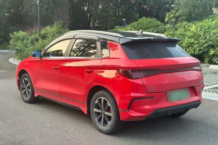 Used BYD e2 2021 Deluxe Model Exterior 3