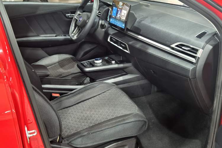 Used BYD e2 2021 Comfort Model Interior 10