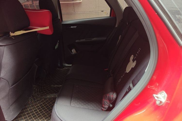 Used BYD e2 2021 Comfort Model Interior 4