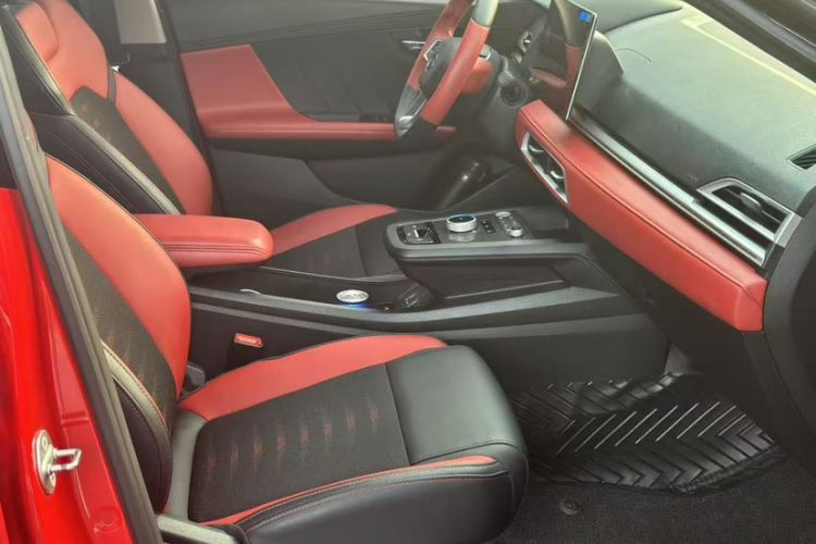 Used BYD e2 2021 Deluxe Model Interior 6
