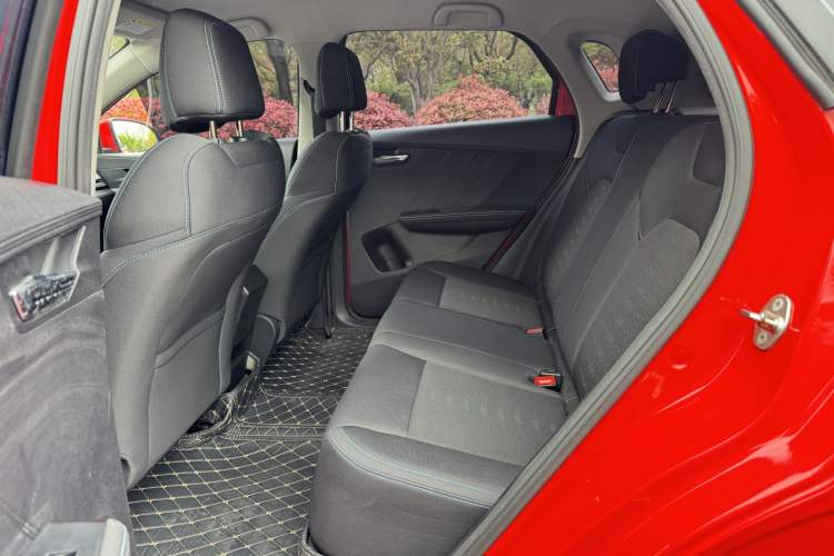 Used BYD e2 2021 Comfort Model Interior 7