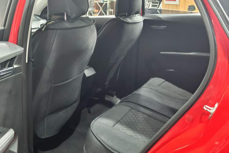 Used BYD e2 2021 Comfort Model Interior 7