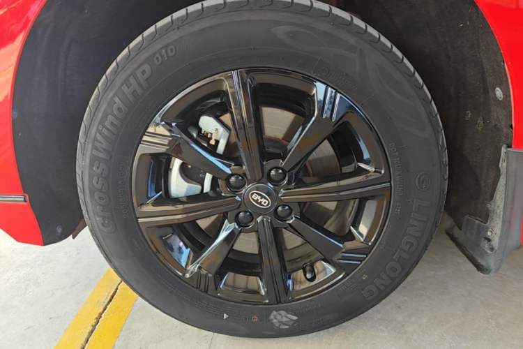 Used BYD e2 2021 Luxury Model Left Front Wheel Hub