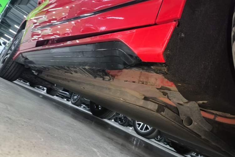 Used BYD e2 2021 Deluxe Model Right Side Sill