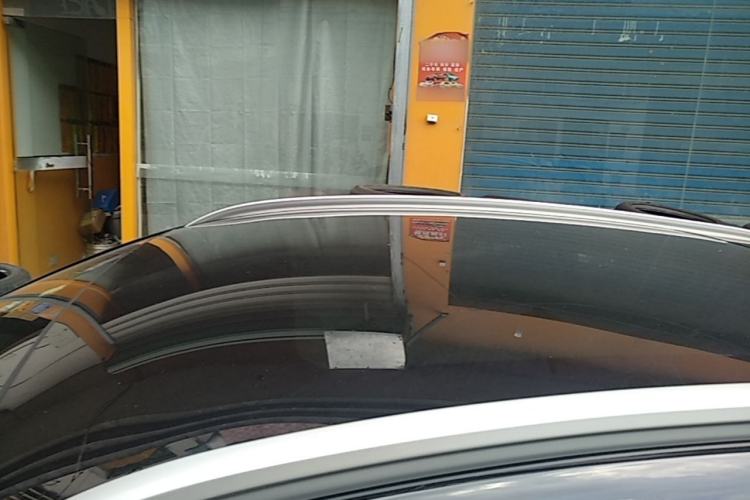 Used BYD e2 2021 Deluxe Model Roof