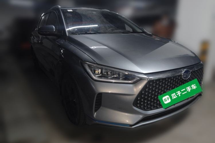 Used BYD e2 2021 Luxury Model Front Right 45 Deg