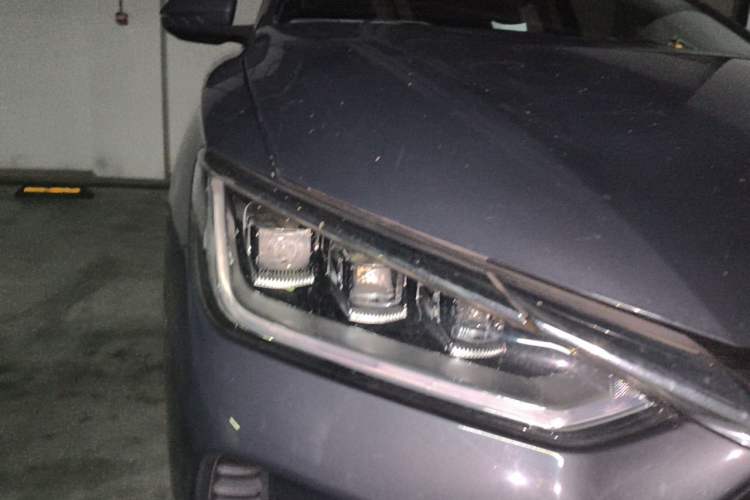 Used BYD e2 2021 Luxury Model Right Front Headlight