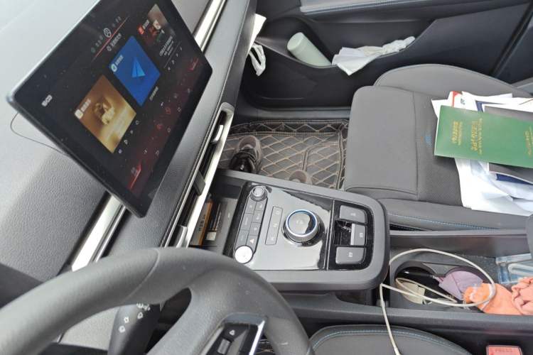 Used BYD e2 2021 Comfort Model Audio And AC Panel