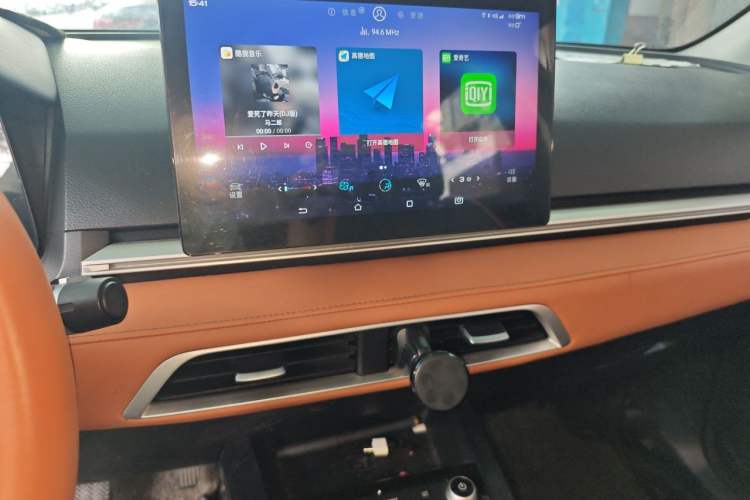 Used BYD e2 2021 Luxury Model Audio And AC Panel