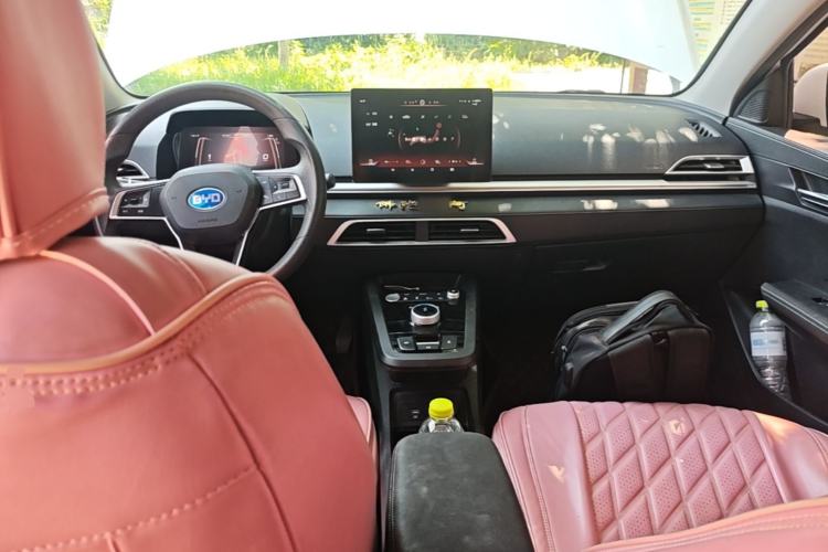 Used BYD e2 2021 Comfort Model Center Console
