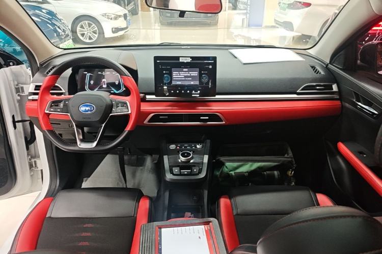 Used BYD e2 2021 Deluxe Model Center Console