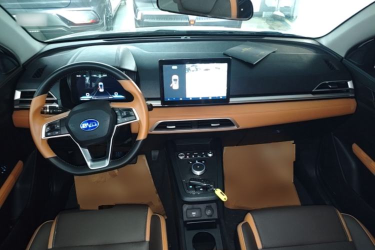 Used BYD e2 2021 Luxury Model Center Console