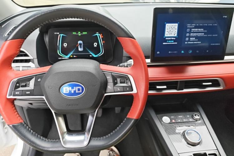 Used BYD e2 2021 Deluxe Model Center Console