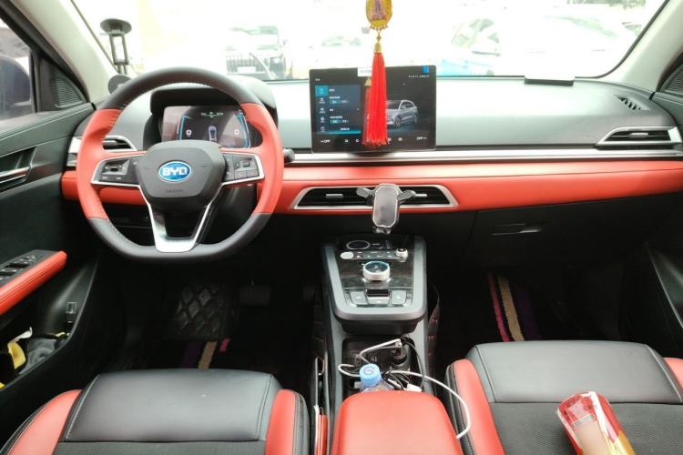 Used BYD e2 2021 Deluxe Model Center Console