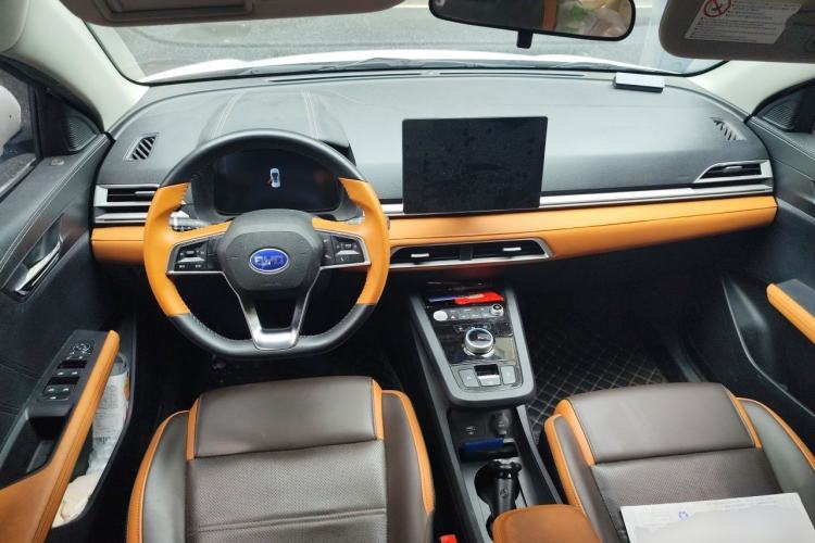 Used BYD e2 2021 Luxury Model Center Console