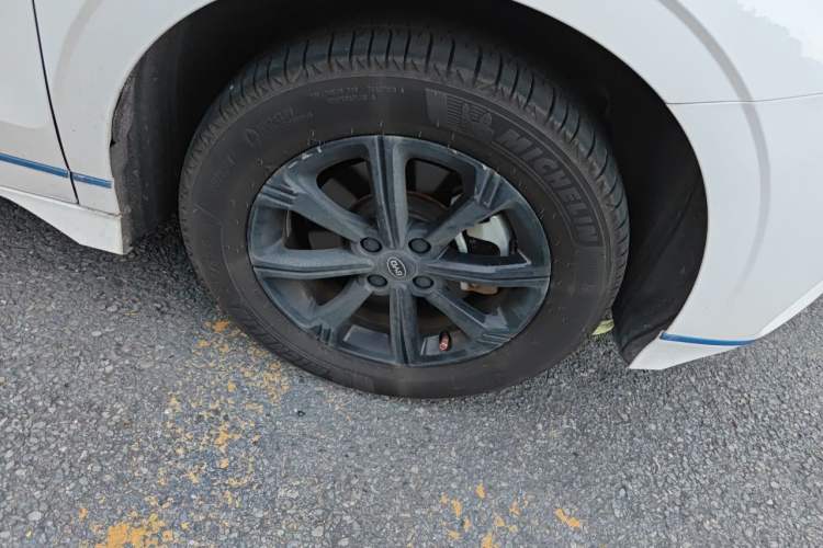Used BYD e2 2021 Luxury Model Exterior 1