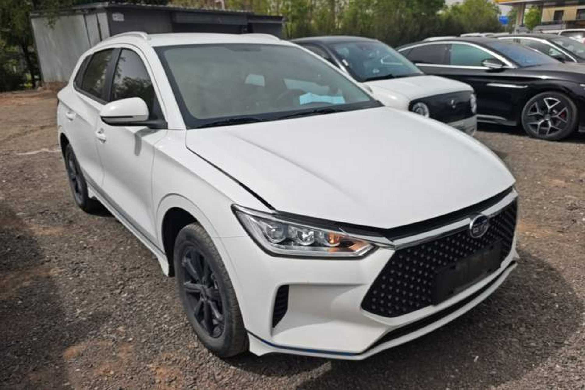 Used BYD e2 2021 Luxury Model Exterior 1