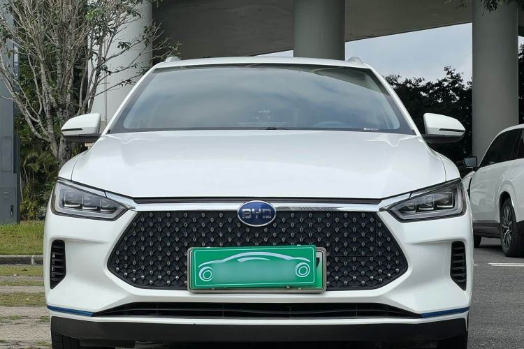 Used BYD e2 2021 Luxury Model Exterior 1