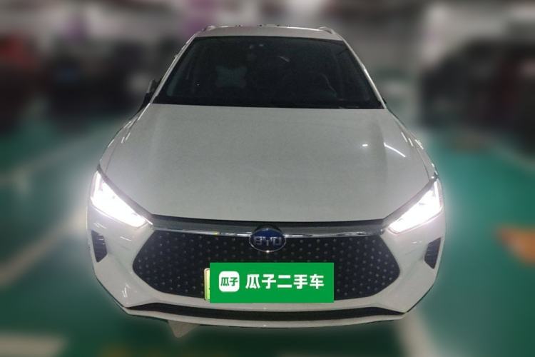 Used BYD e2 2021 Luxury Model Exterior 1