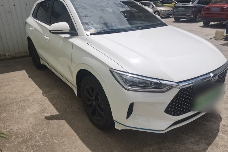 Used BYD e2 2021 Luxury Model Exterior 2