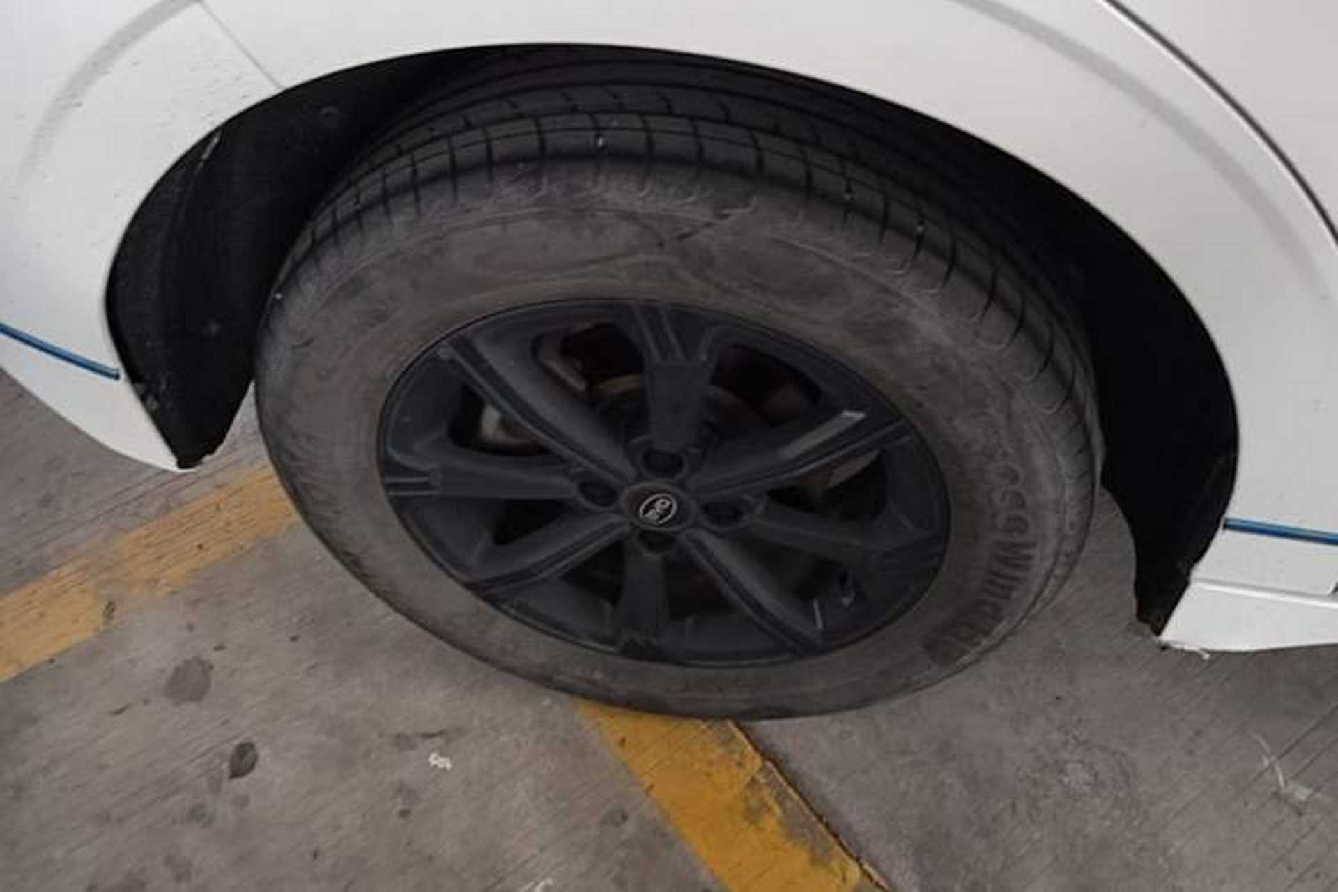Used BYD e2 2021 Luxury Model Exterior 5