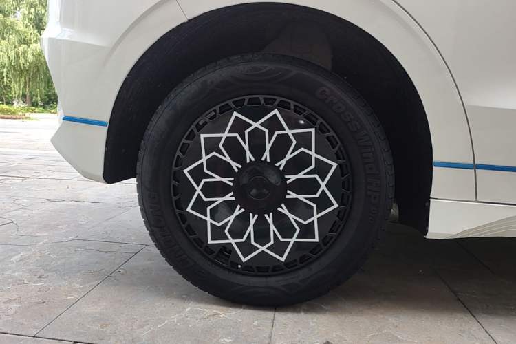 Used BYD e2 2021 Comfort Model Exterior 5