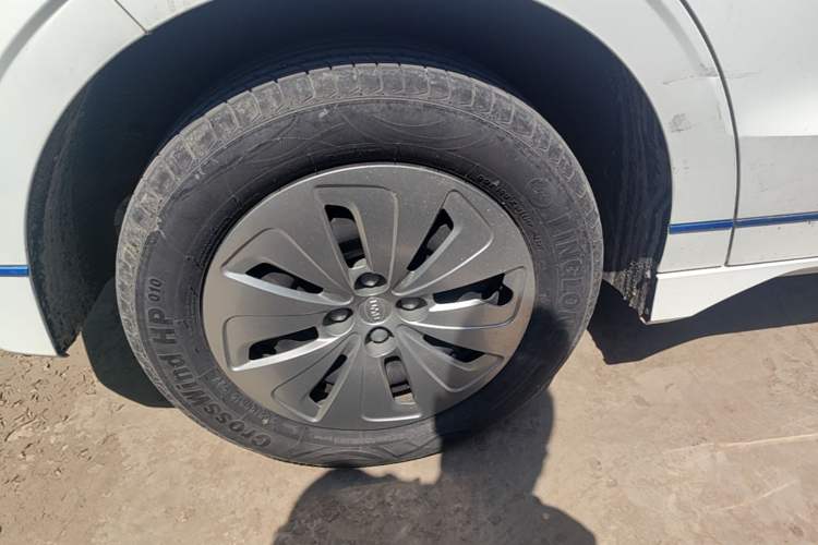Used BYD e2 2021 Comfort Model Exterior 5