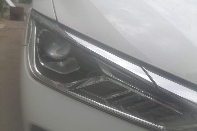 Used BYD e2 2021 Comfort Model Exterior 6