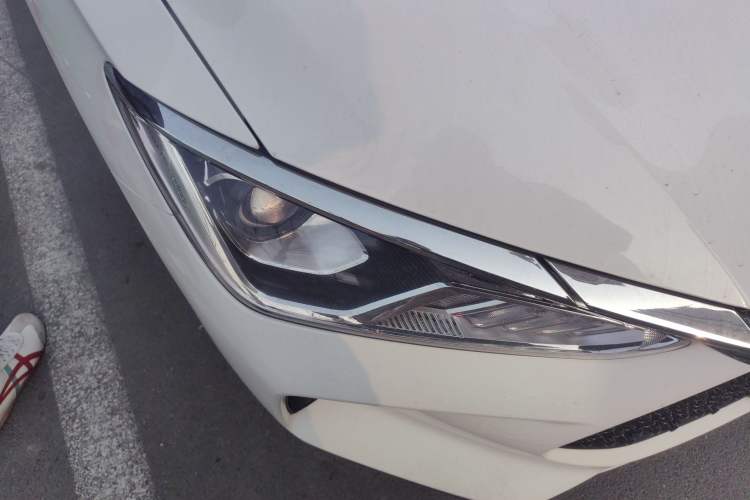 Used BYD e2 2021 Comfort Model Exterior 6