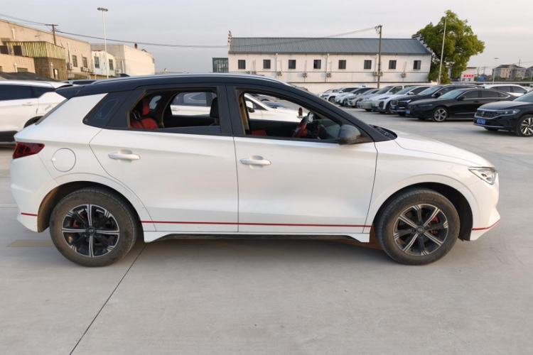 Used BYD e2 2021 Deluxe Model Exterior 7