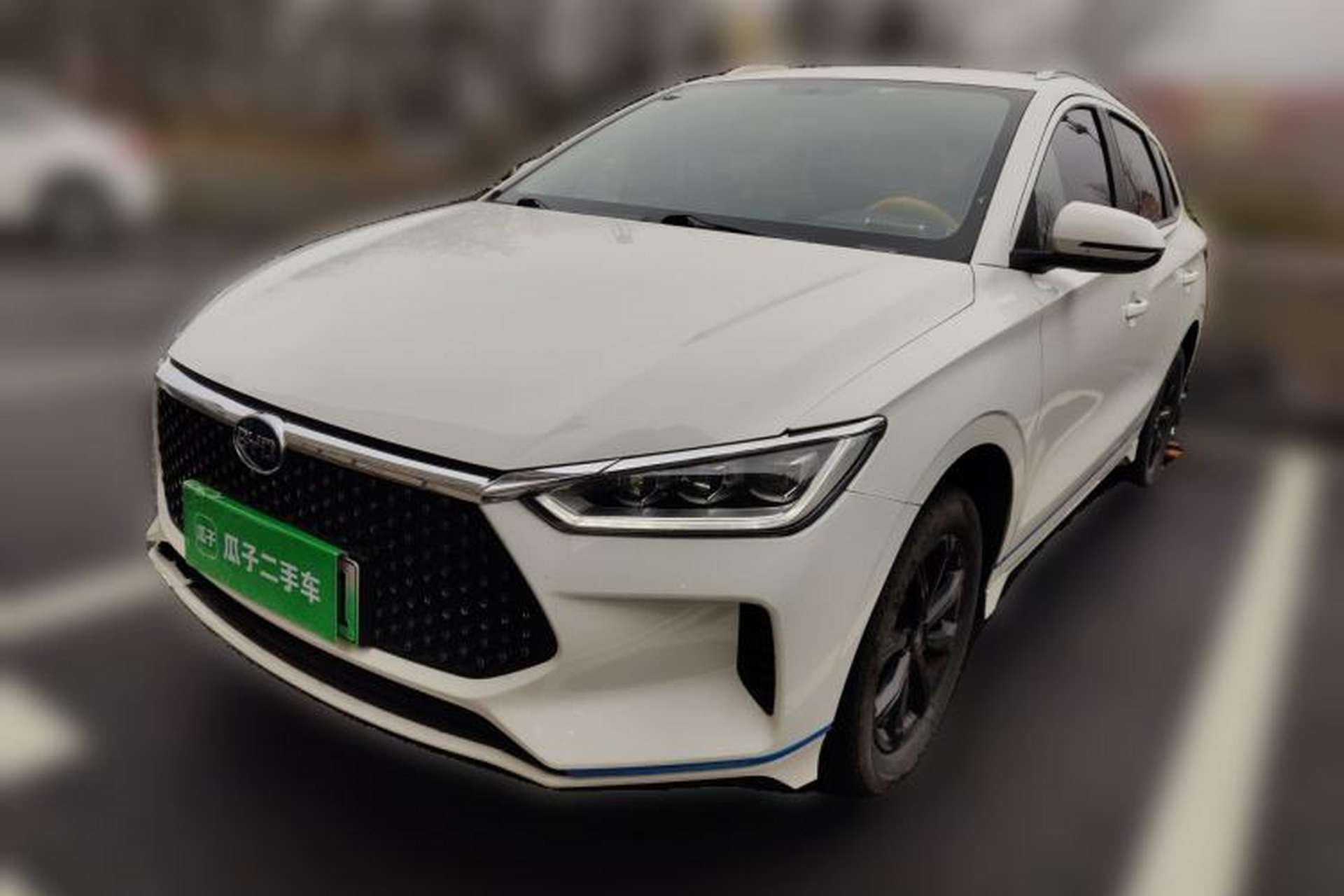 Used BYD e2 2021 Luxury Model Front Left 45 Deg