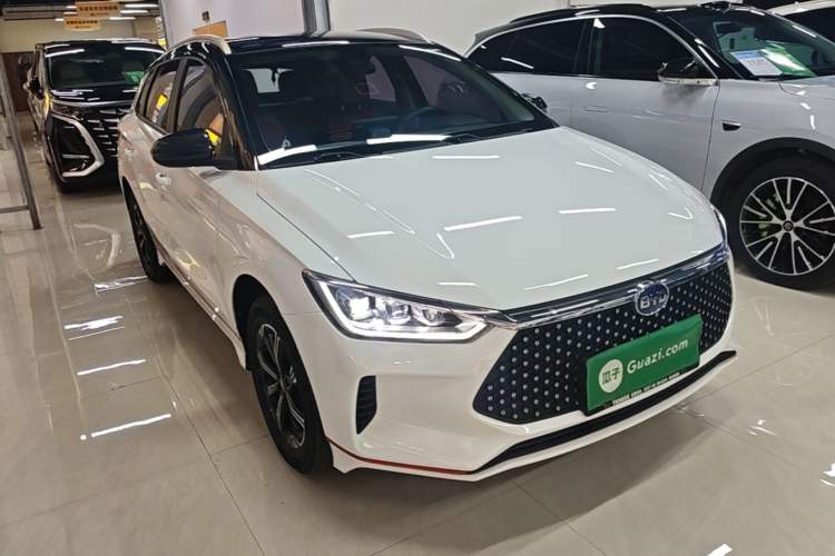 Used BYD e2 2021 Deluxe Model Front Right 45 Deg