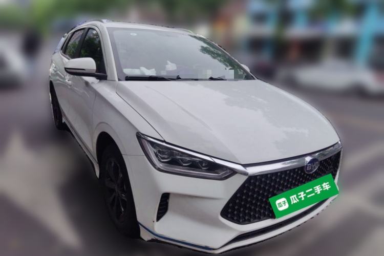Used BYD e2 2021 Luxury Model Front Right 45 Deg