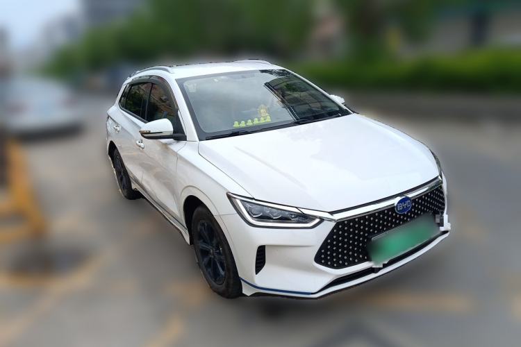 Used BYD e2 2021 Luxury Model Front Right 45 Deg