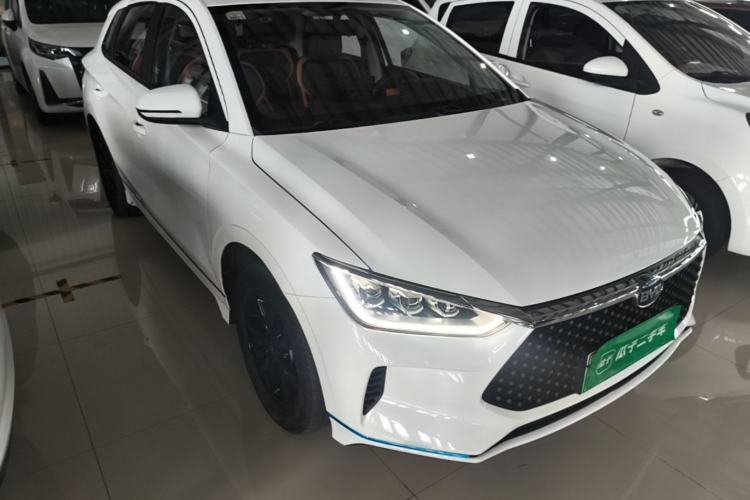 Used BYD e2 2021 Luxury Model Front Right 45 Deg
